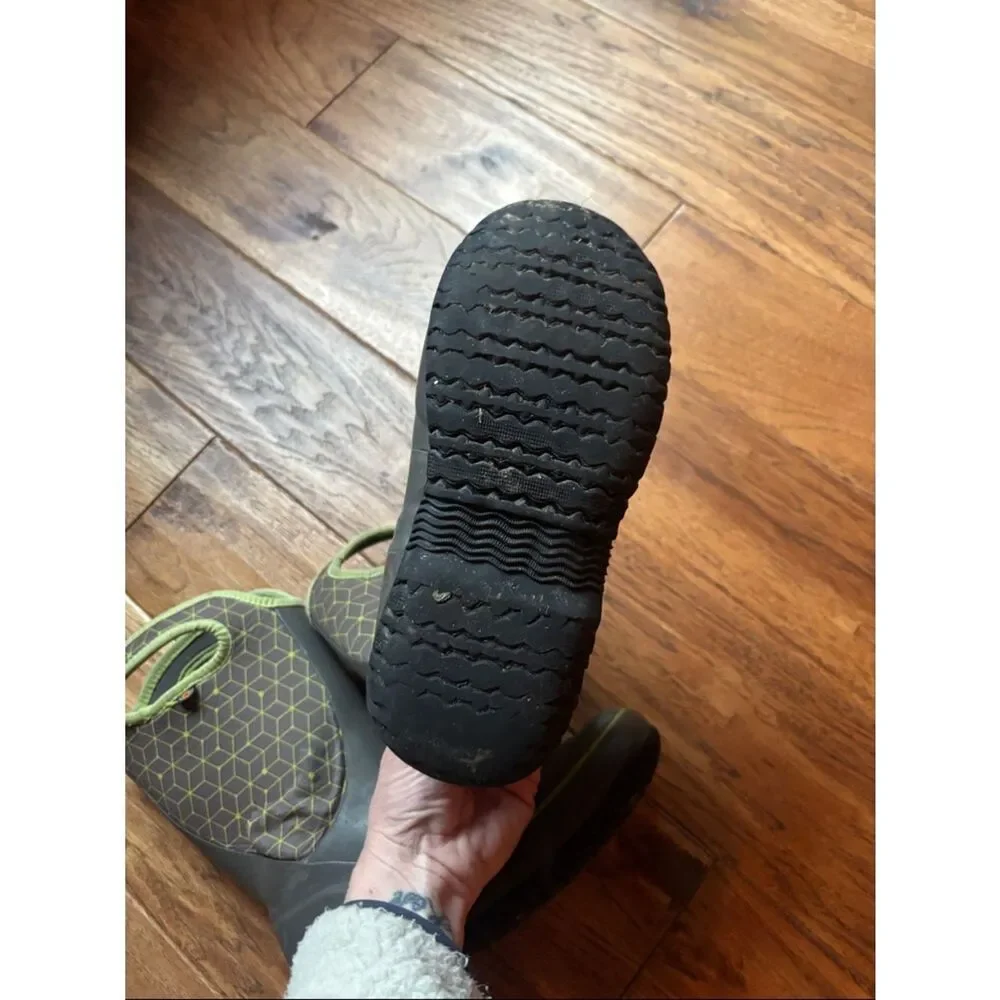 Bogs Gray Rain Boots with Lime Trim